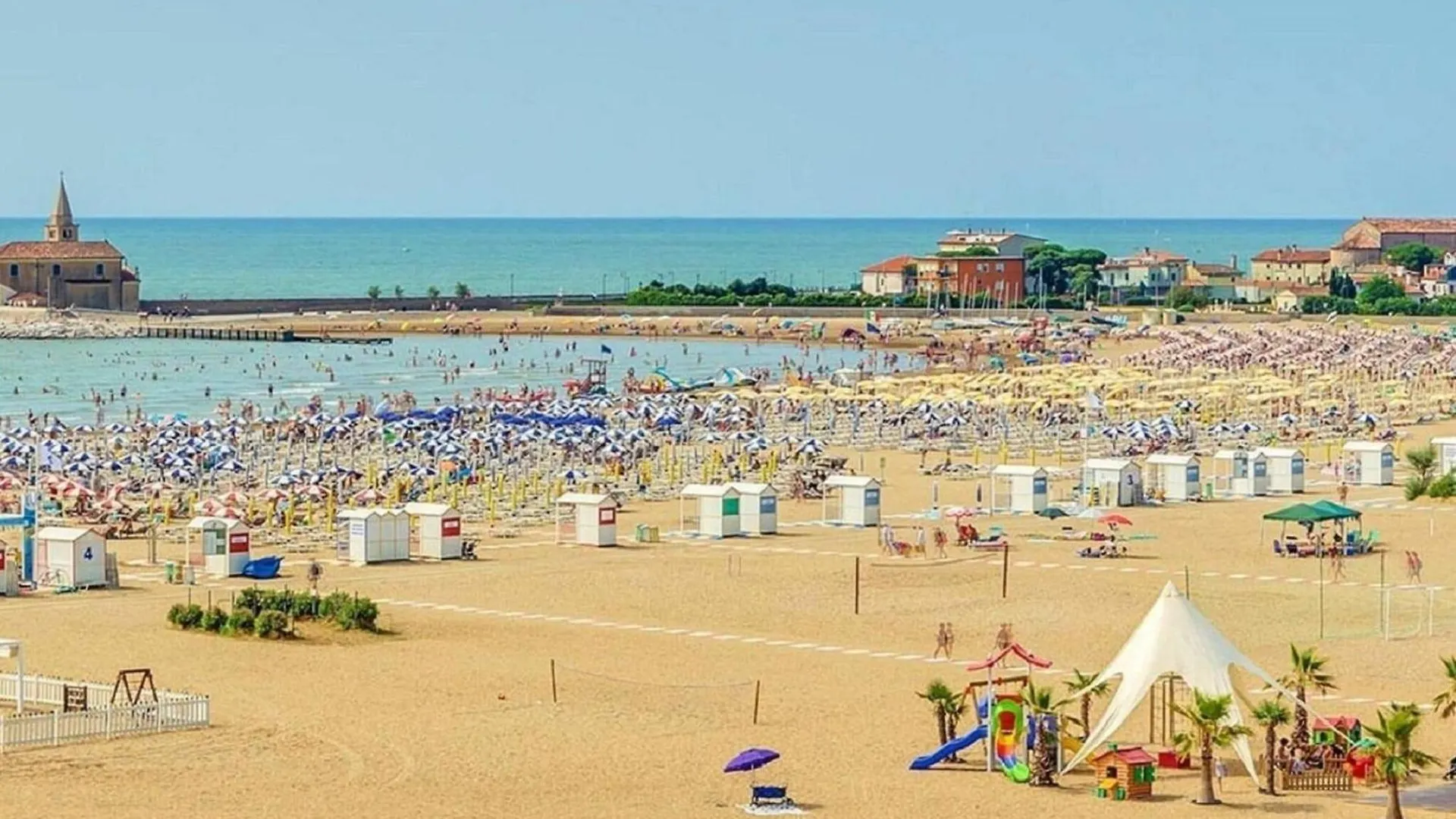 Nice Apartment With Shared Pool Porto Santa Margherita di Caorle Italy